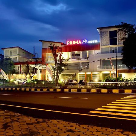 Prima Sr Hotel & Convention Yogyakarta Sleman  Exterior photo