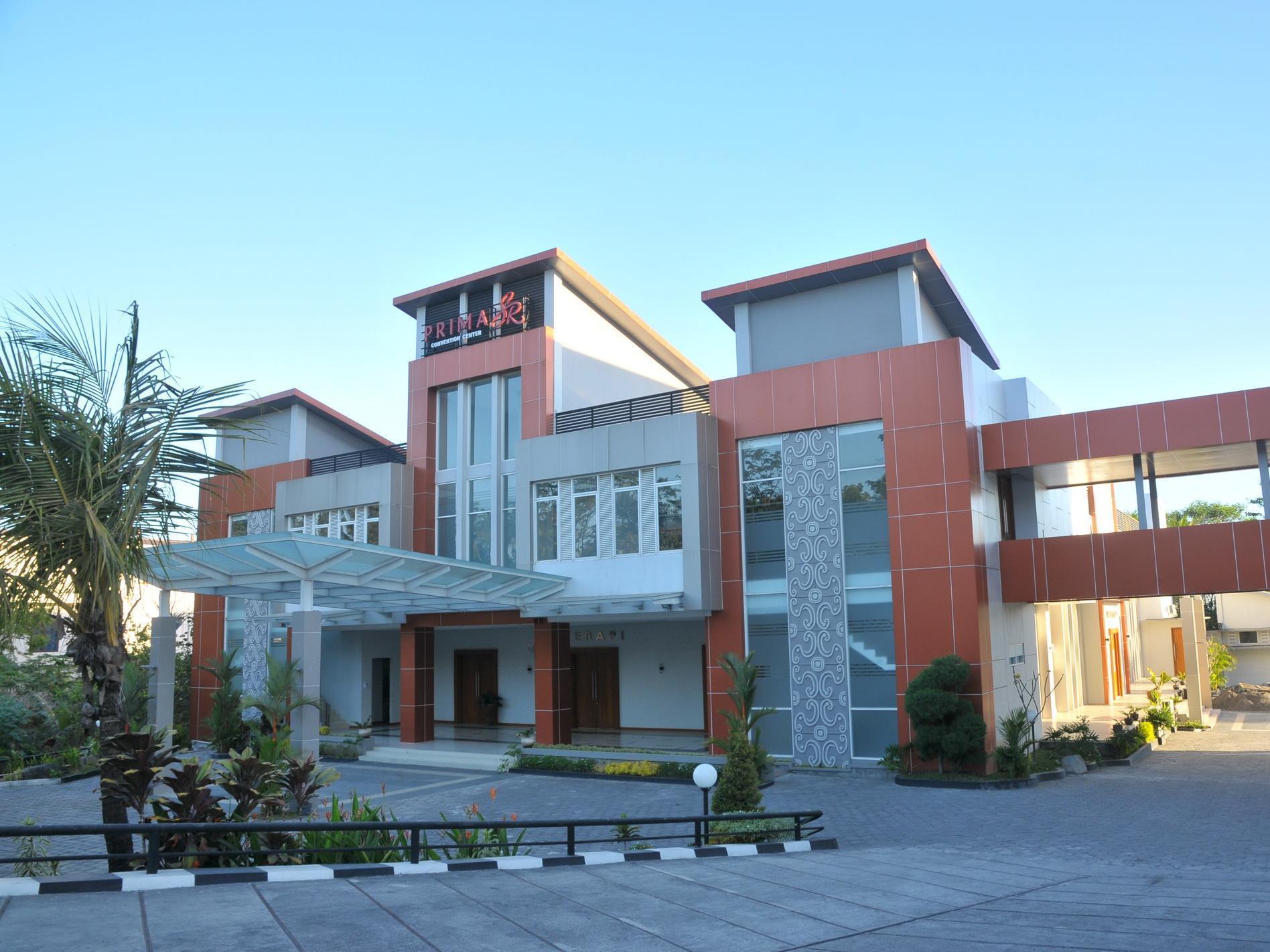 Prima Sr Hotel & Convention Yogyakarta Sleman  Exterior photo
